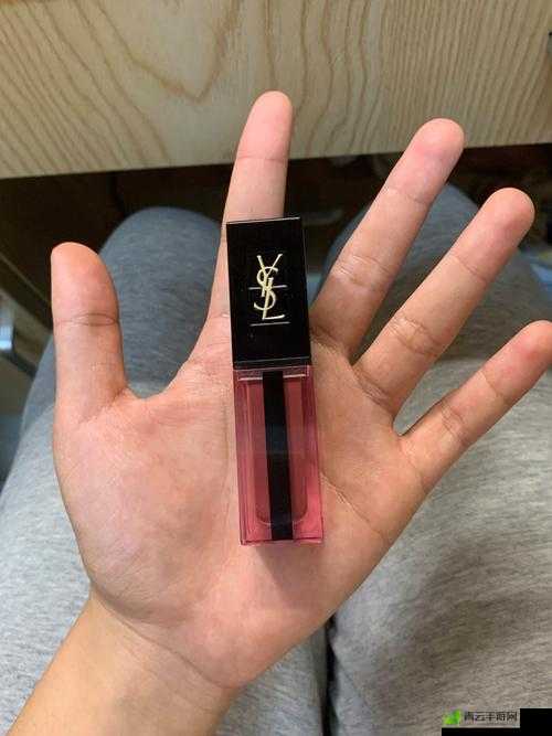 YSL 千人千色 AE86V9 内容很差：一场视觉与心灵的灾难